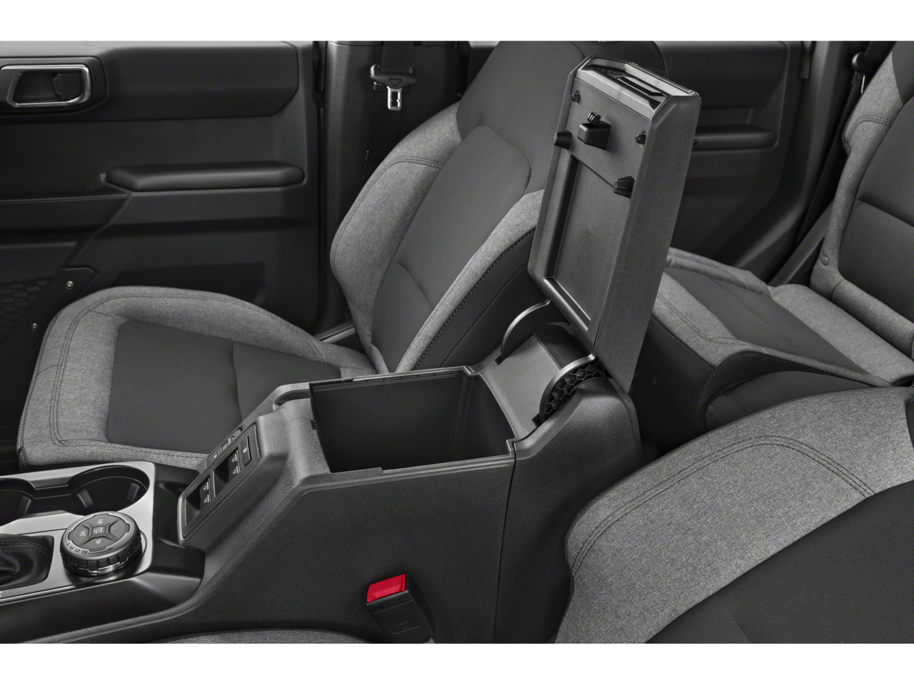 2025 Ford Bronco 4-Door Base - Photo 29