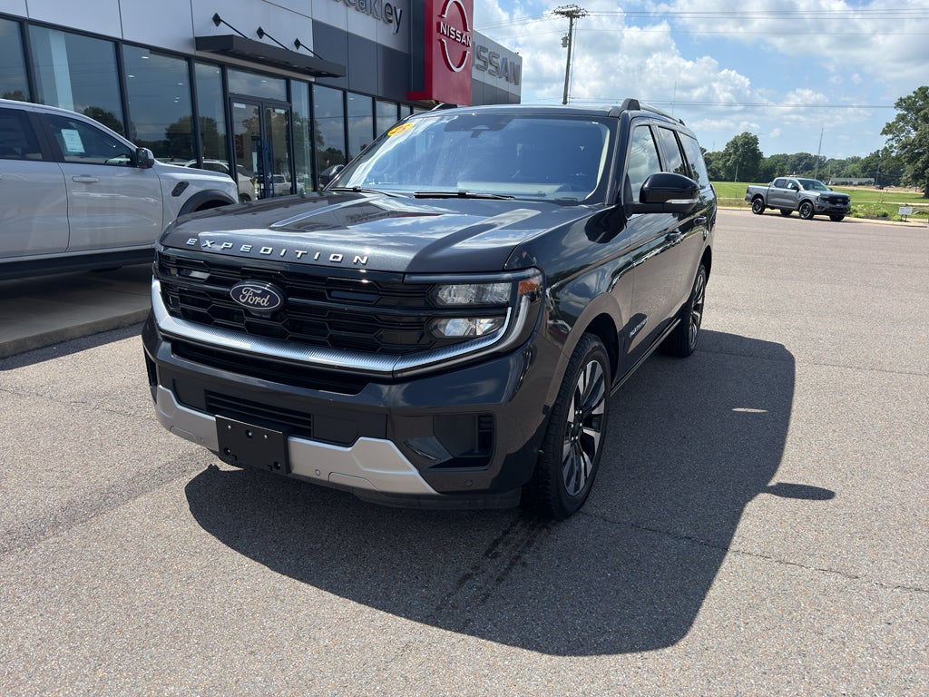 2025 Ford Expedition Platinum