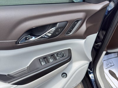 2021 GMC Acadia SLT