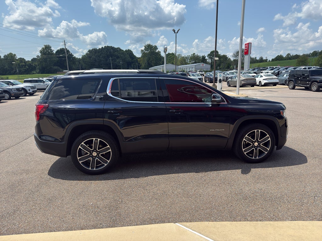2021 GMC Acadia SLT