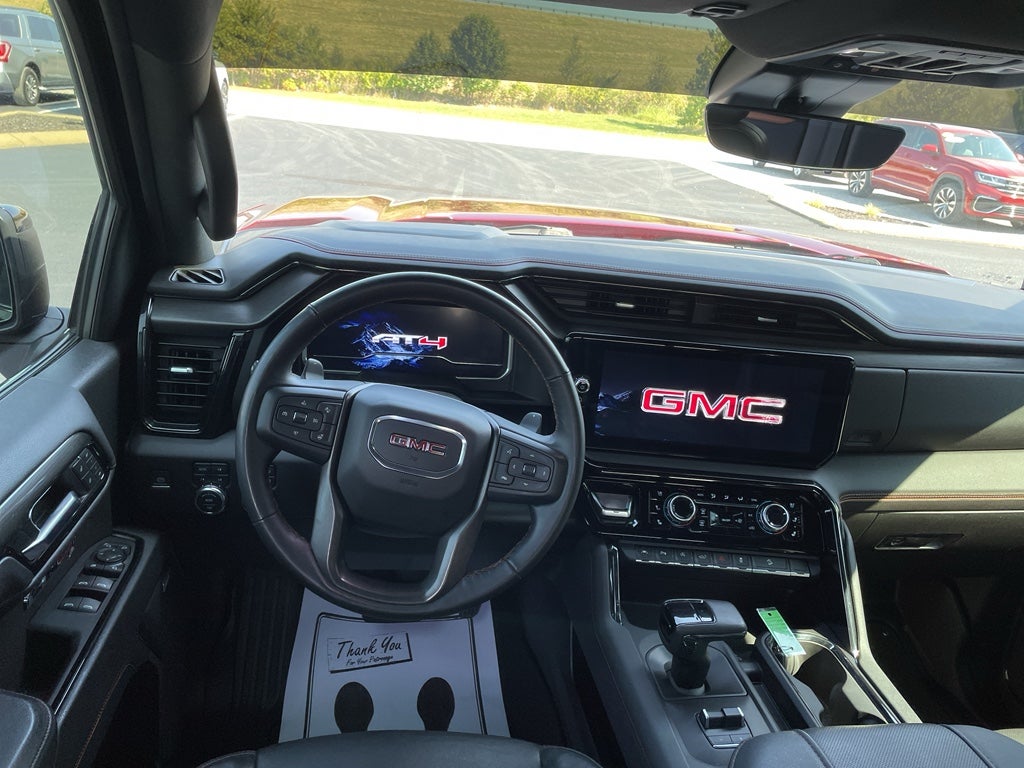 2023 GMC Sierra AT4