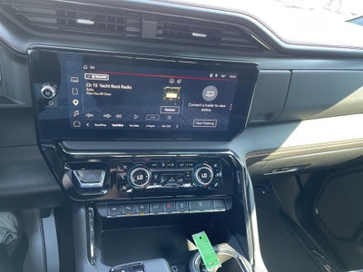 2023 GMC Sierra AT4