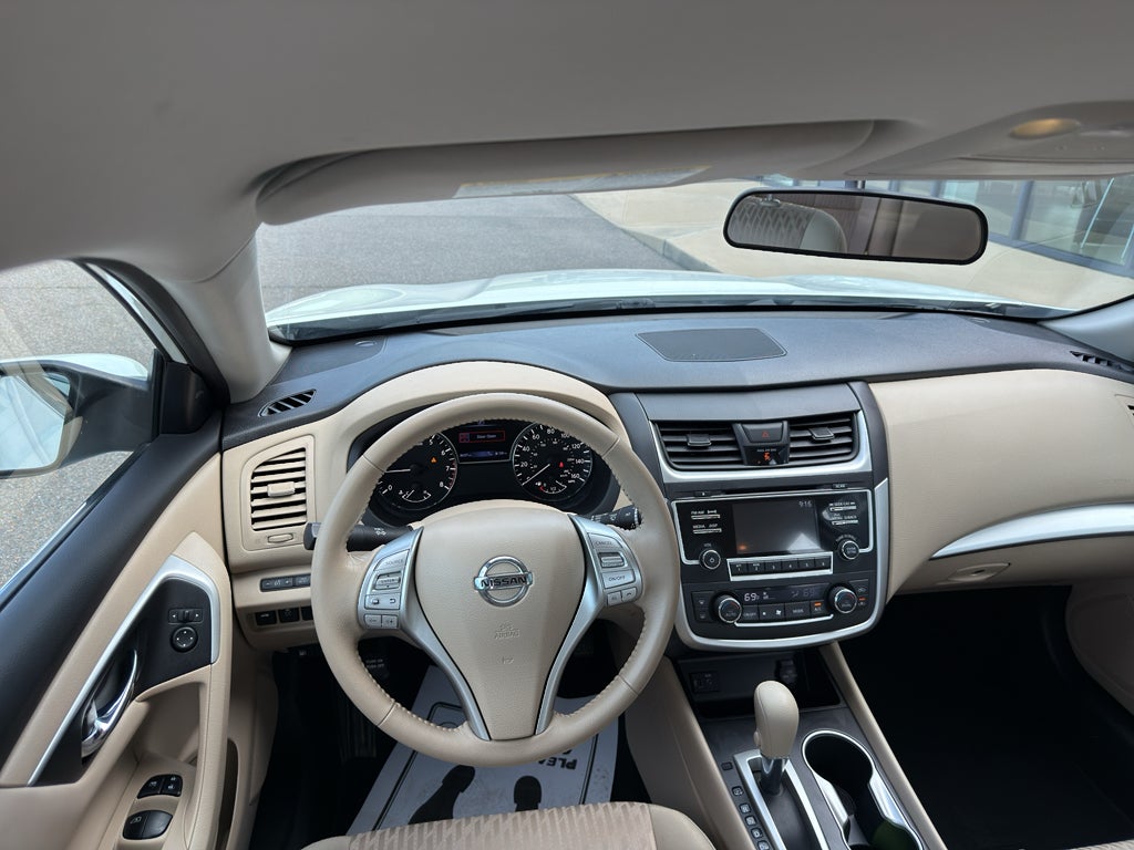 2017 Nissan Altima 2.5 SV