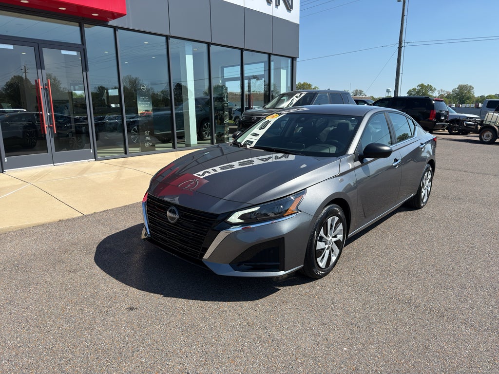 2025 Nissan Altima S