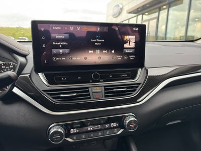 2025 Nissan Altima SR