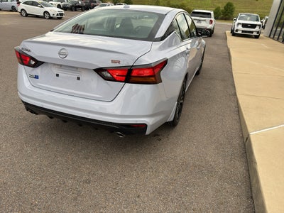2025 Nissan Altima SR