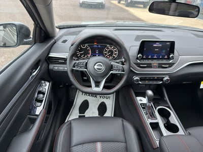 2025 Nissan Altima SR