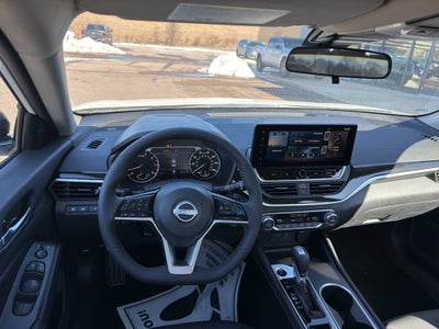 2026 Nissan Altima SR