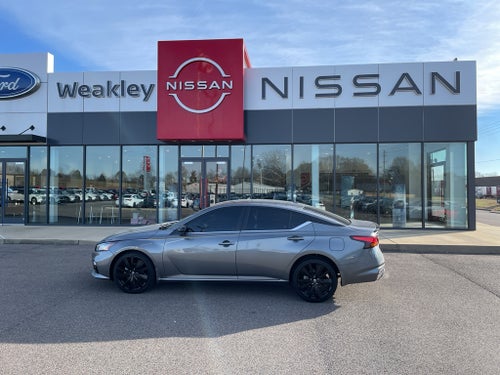 2022 Nissan Altima 2.5 SR