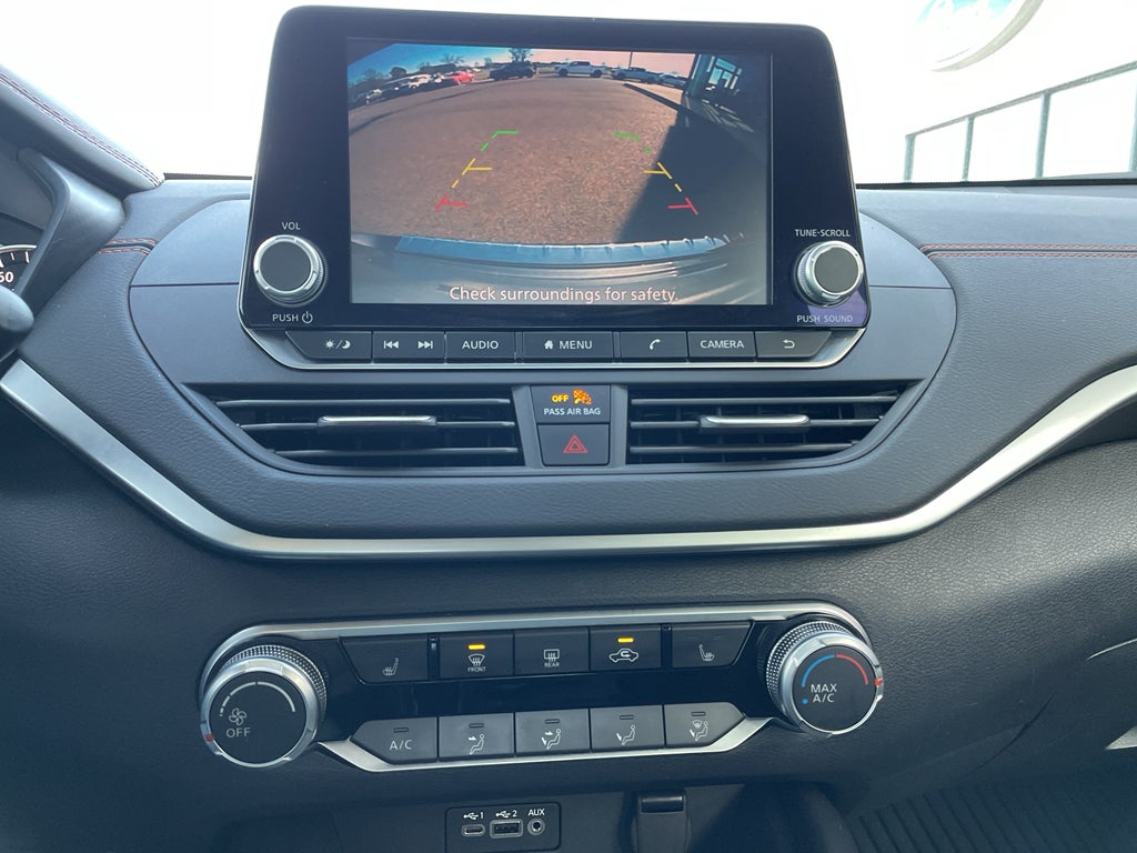 2022 Nissan Altima 2.5 SR