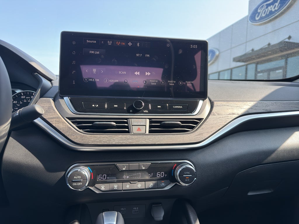 2026 Nissan Altima SV