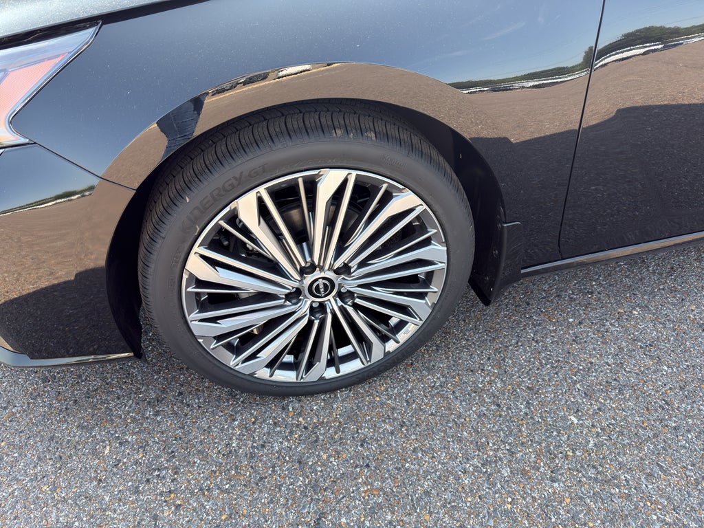 2026 Nissan Altima SV