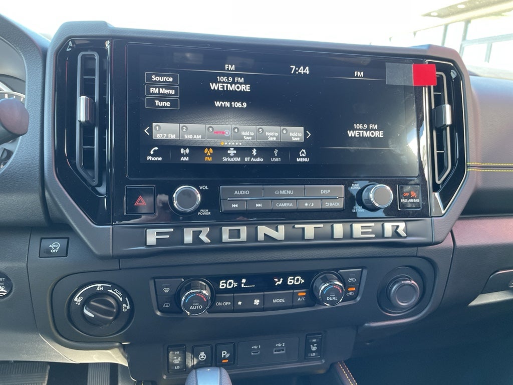 2027 Nissan Frontier SV