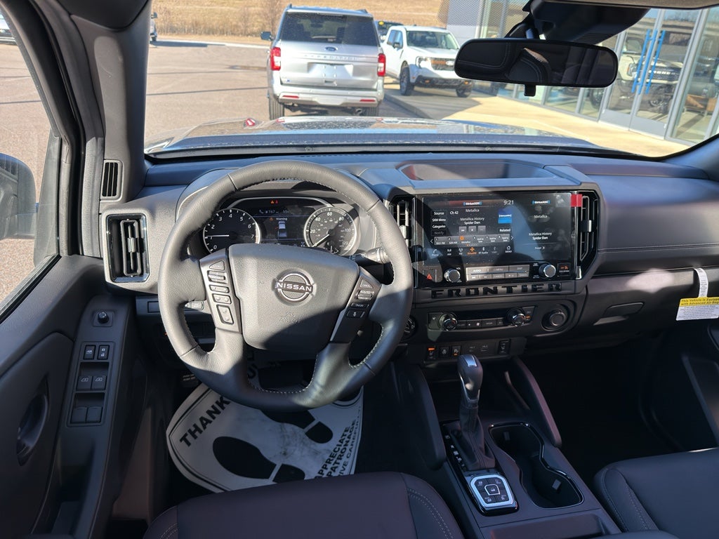 2026 Nissan Frontier Crew Cab SV