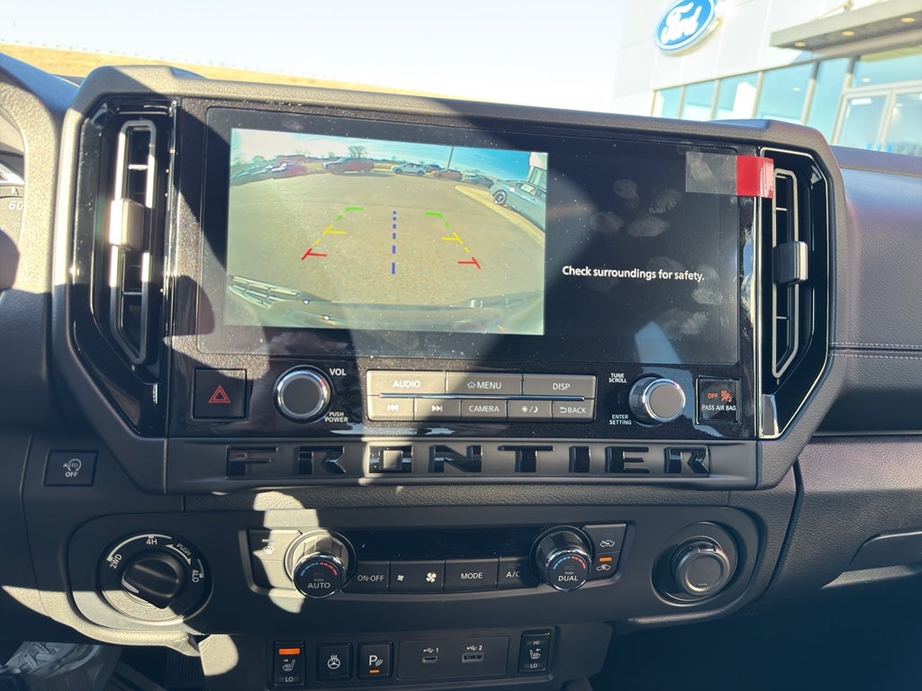 2026 Nissan Frontier Crew Cab SV