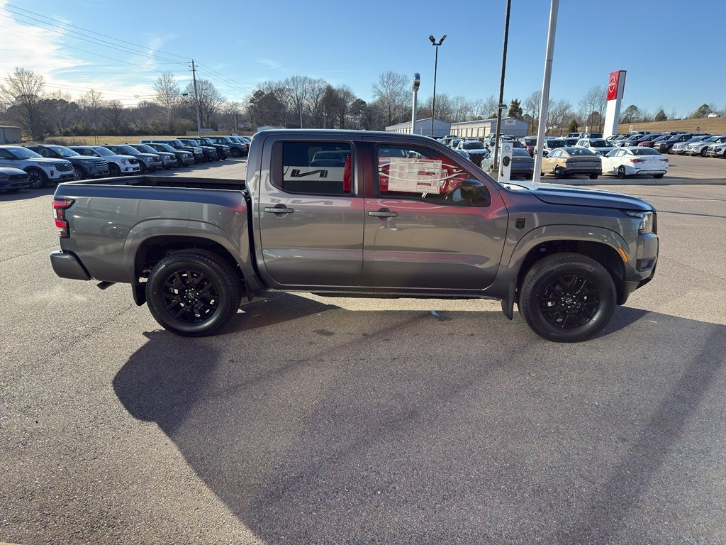 2026 Nissan Frontier Crew Cab SV