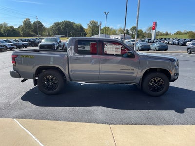 2027 Nissan Frontier SV