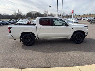 2026 Nissan Frontier Crew Cab SV