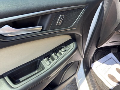 2018 Ford Edge SE