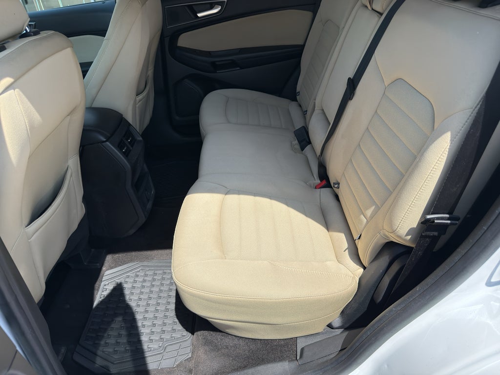 2018 Ford Edge SE