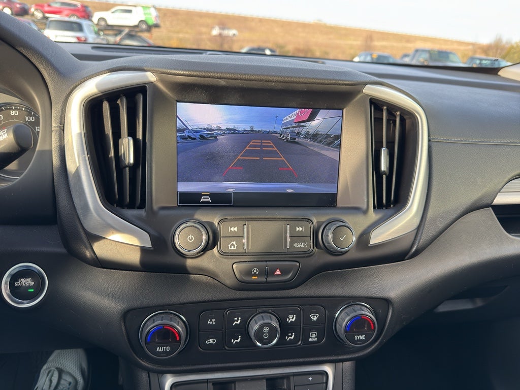 2022 GMC Terrain SLT