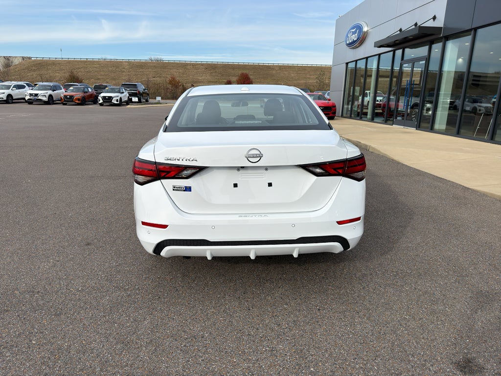 2025 Nissan Sentra SV