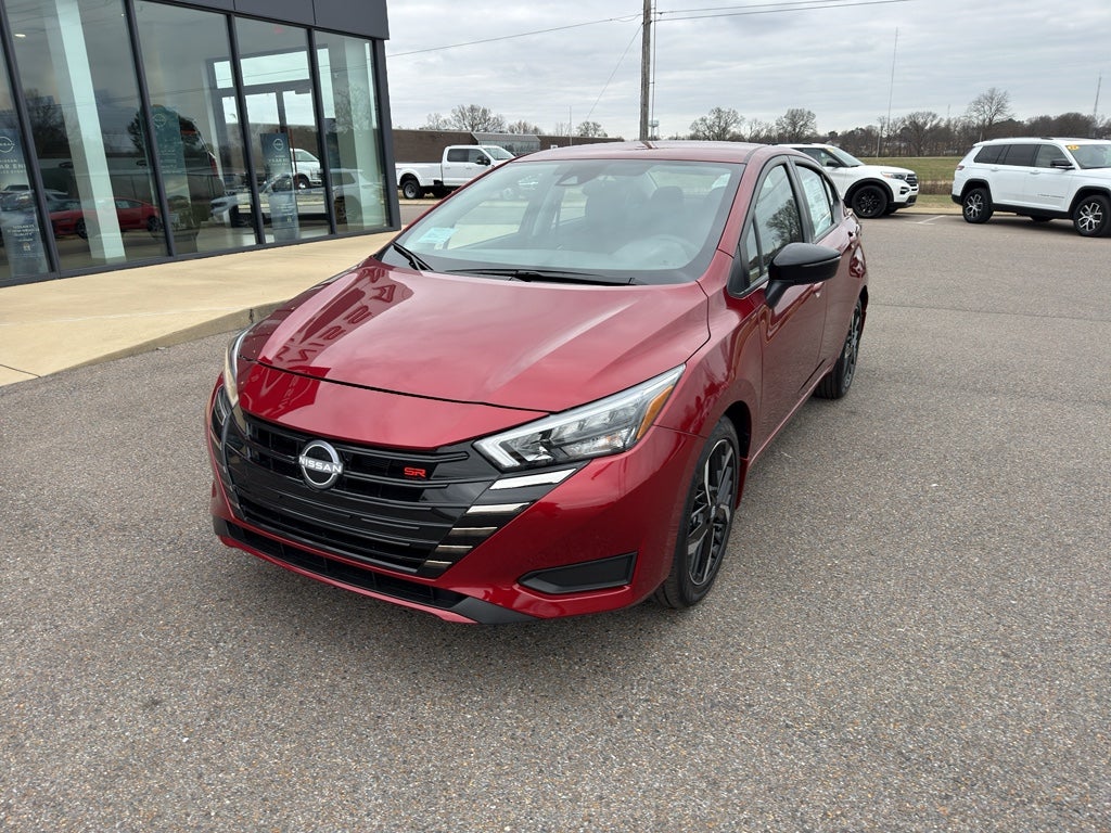 2025 Nissan Versa SR