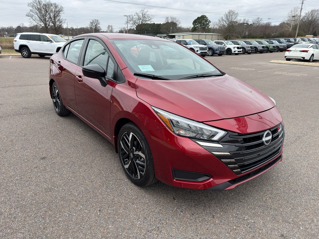 2025 Nissan Versa SR
