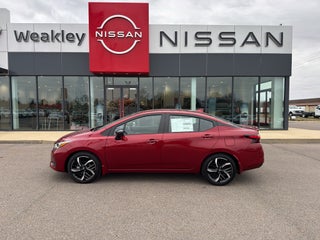 2025 Nissan Versa SR