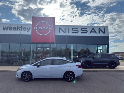 2025 Nissan Versa SR