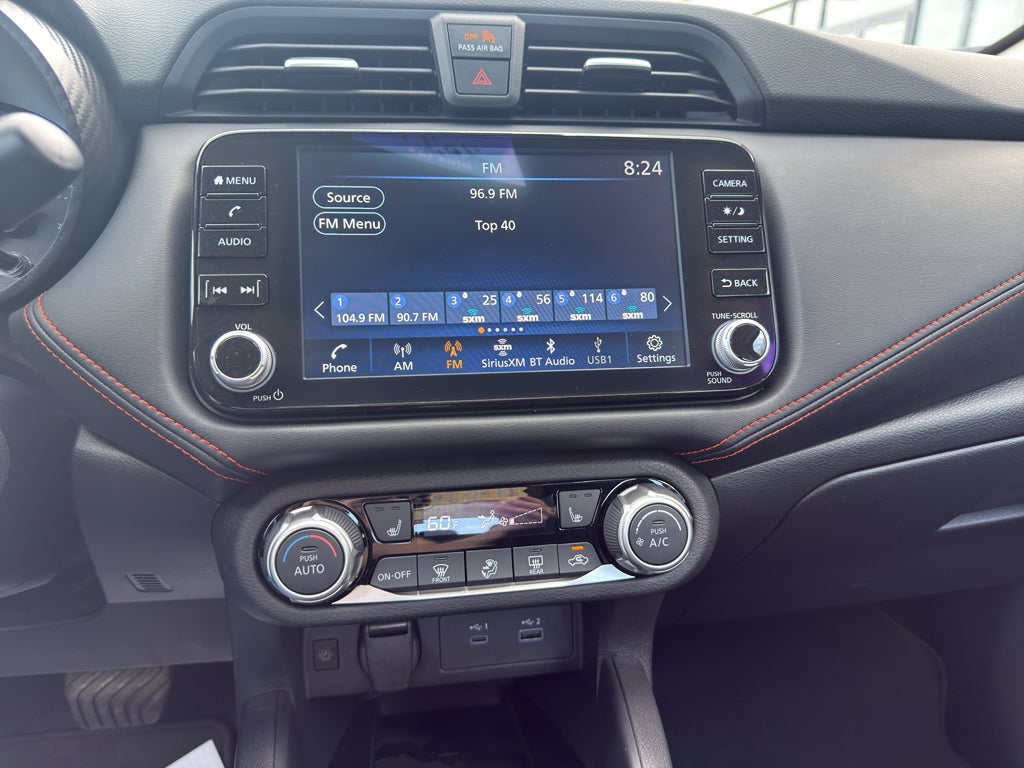 2025 Nissan Versa SR
