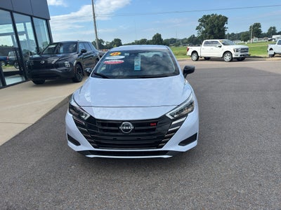 2025 Nissan Versa SR