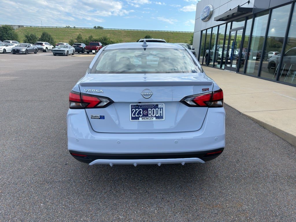 2025 Nissan Versa SR