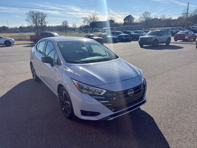 2025 Nissan Versa SR