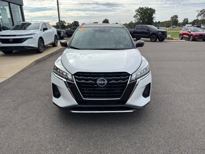 2024 Nissan Kicks SR