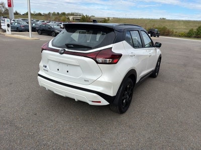 2024 Nissan Kicks SR
