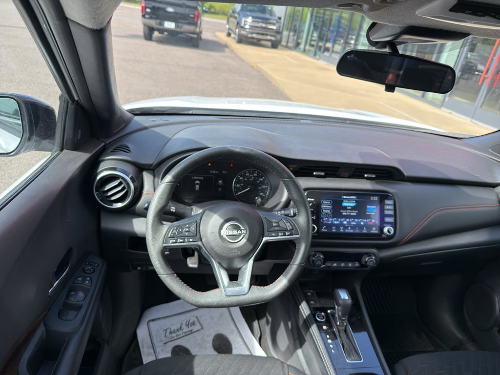 2024 Nissan Kicks SR