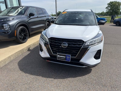 2024 Nissan Kicks SR