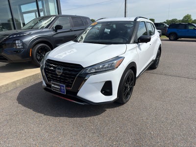 2024 Nissan Kicks SR