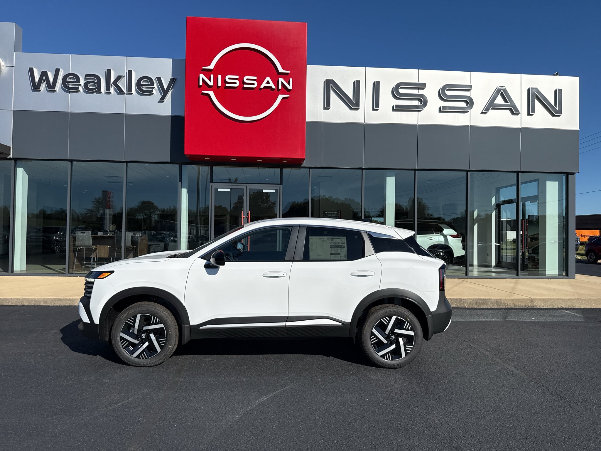 2027 Nissan KICKS SV