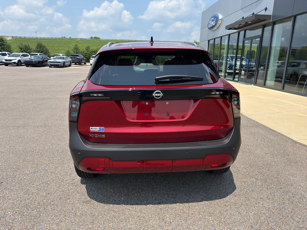2026 Nissan Kicks SV