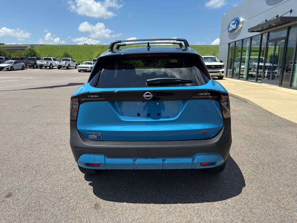 2025 Nissan Kicks SR