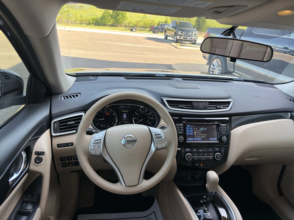 2015 Nissan Rogue SL