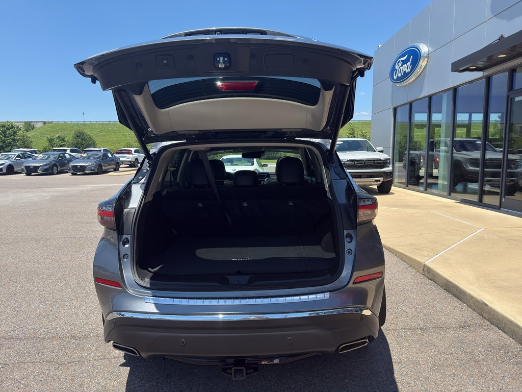 2023 Nissan Murano SL