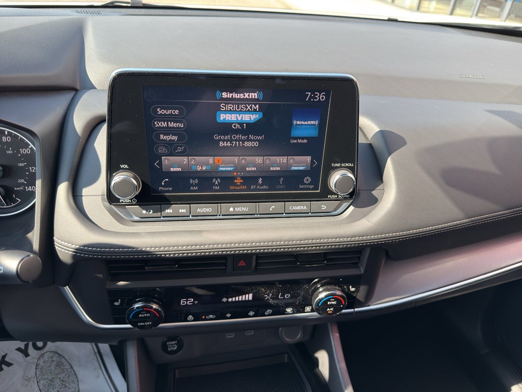 2026 Nissan Rogue SV