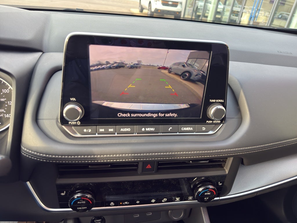 2026 Nissan Rogue SV