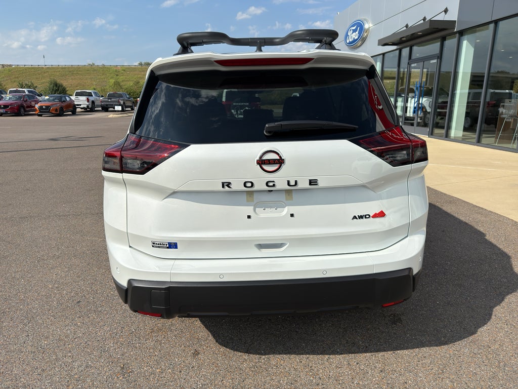 2026 Nissan Rogue Rock Creek®