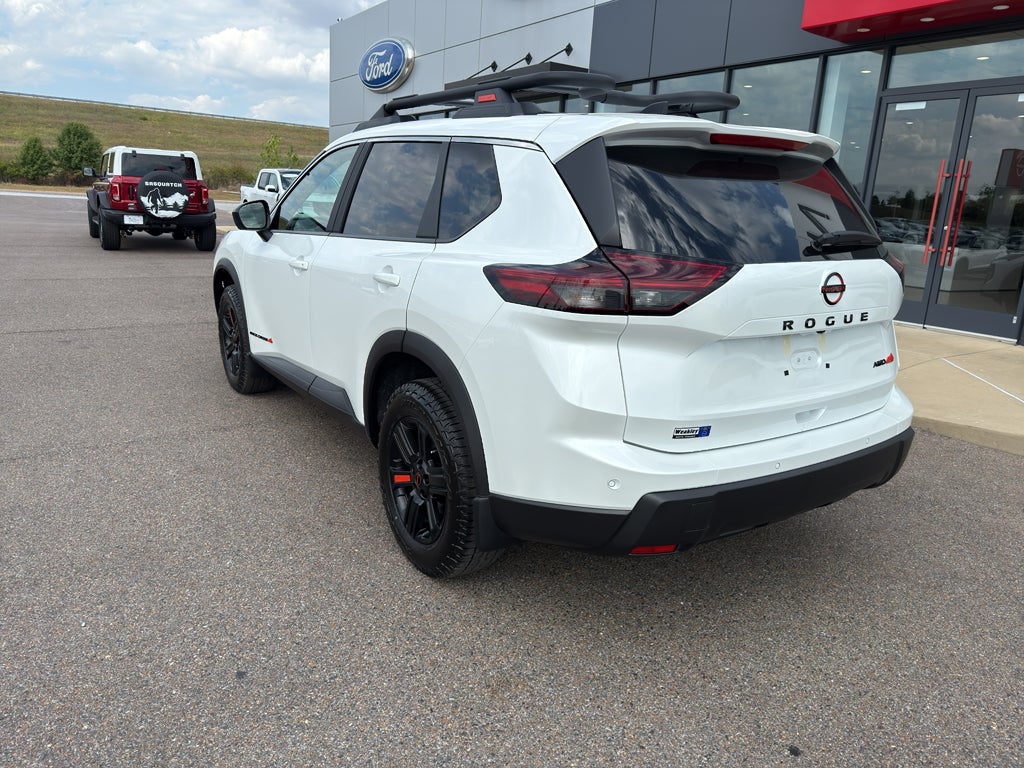 2026 Nissan Rogue Rock Creek®