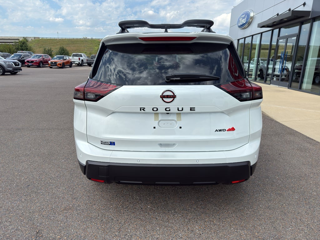 2026 Nissan Rogue Rock Creek®