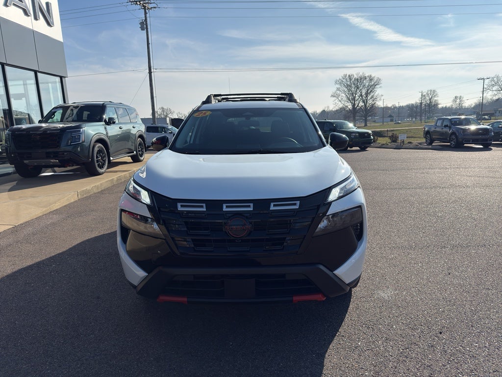 2025 Nissan Rogue Rock Creek®